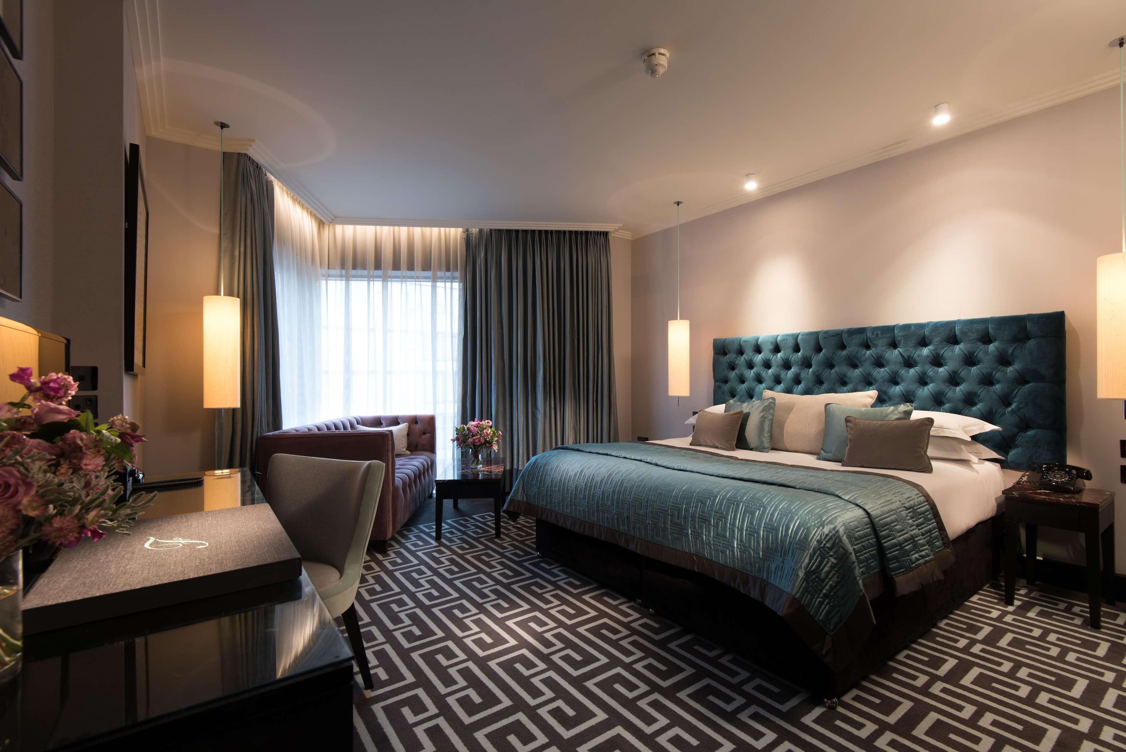 The Fitzwilliam Hotel Belfast Dış mekan fotoğraf Deluxe Room